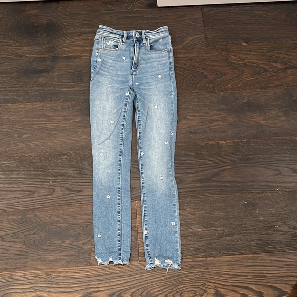 Jean - Picture 2 of 4